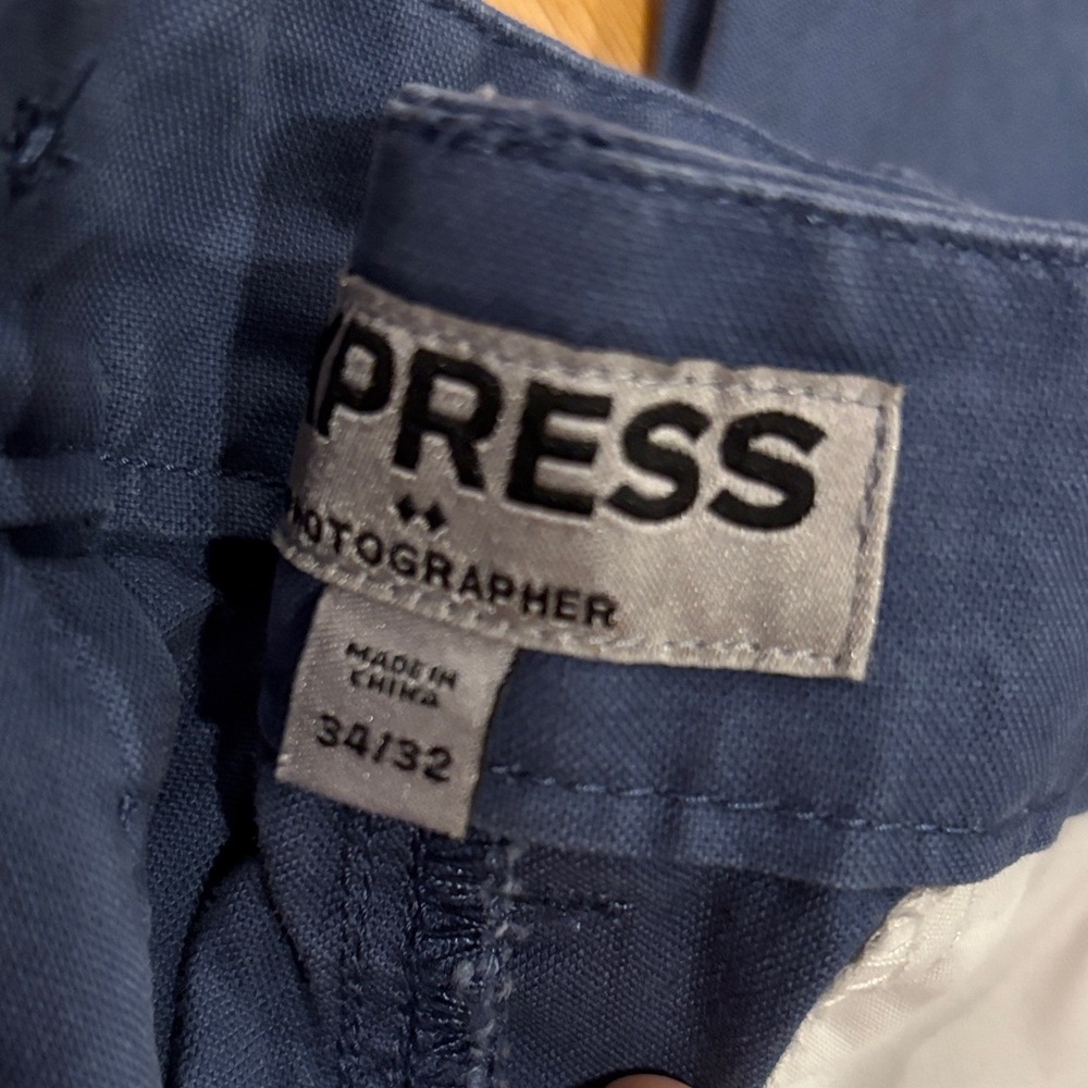 Express, Banana Republic(2) and Haggar Men's Chinos in Blue, Gray, and Black - Picture 2 of 5